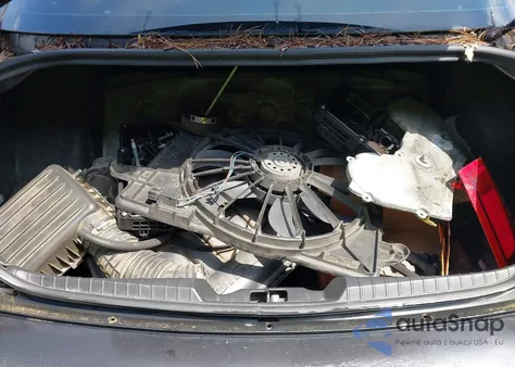 2010 Chrysler 300 Touring Plus z USA, uszkodzony, nr VIN 2C3CA1CV7AH328704